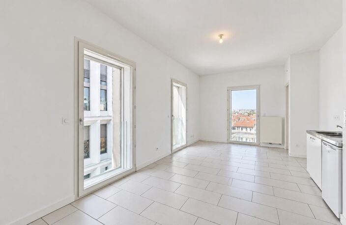 4 place Camille Georges Lyon 69002 - T1 Non meublé - 790 €CC — photo 2