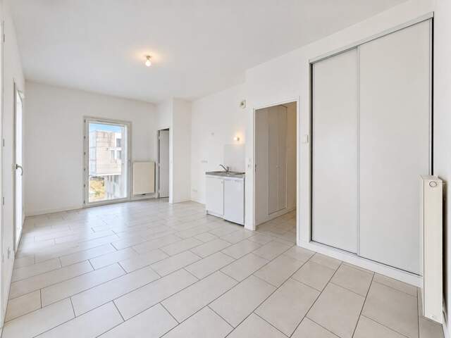 4 place Camille Georges Lyon 69002 - T1 Non meublé - 740 €CC — photo du bien