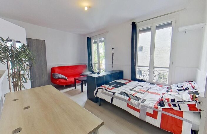 17 rue Arthur Groussier - Paris - 75010 - T1 - T1 Meublé - 1010 €CC — photo 2