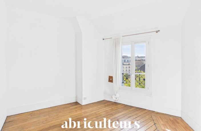 2/3 pièces 37 m² à Nation - Dernier étage vue toits - Refait à neuf - Paris 12 — photo 4