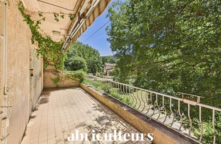 Maison de 175 m² à fort potentiel en vente Aix en Provence (13590)( Pont des 3 Sautets) — photo 5