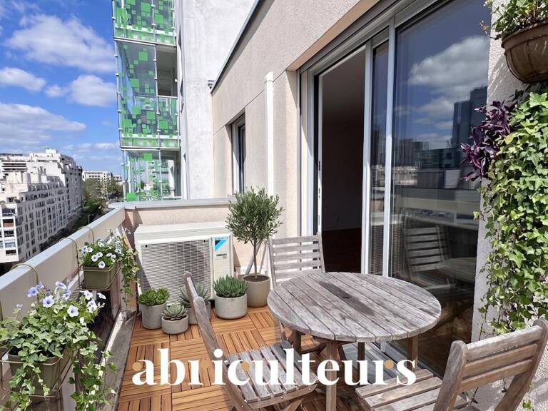 Dernier étage avec vue exceptionnelle sur La Défense – Superbe T4 familial à Courbevoie — photo 1