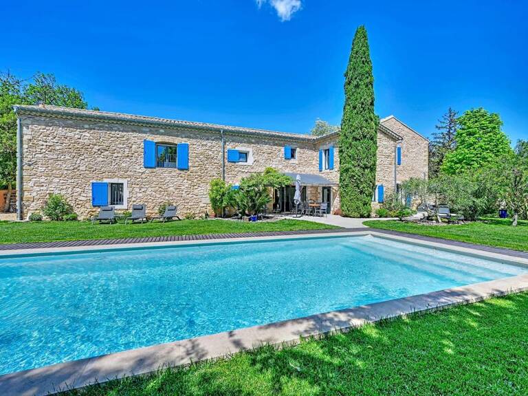 Belle propriété À Vendre 460m² - Quartier Cassagne - Le Pontet — photo 1