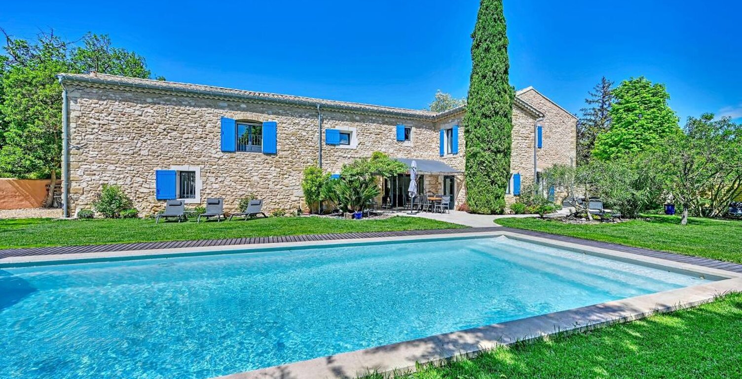 Belle propriété À Vendre 460m² - Quartier Cassagne - Le Pontet — photo 1
