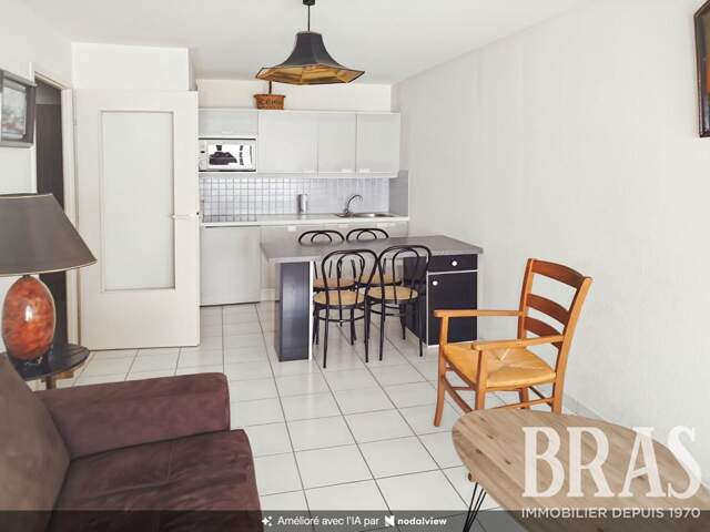 Appartement  100 M DU REMBLAI CENTRE VILLE LES SABLES D OLONNE — photo du bien