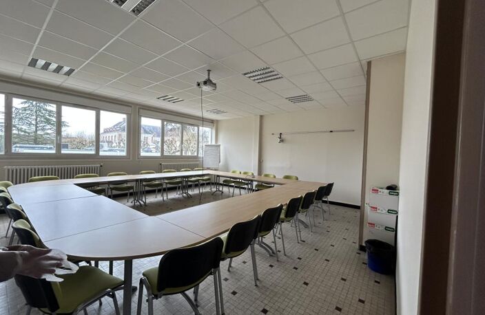 Ensemble immobilier - 3 624 m² - Châlette-sur-Loing (45) — photo 5