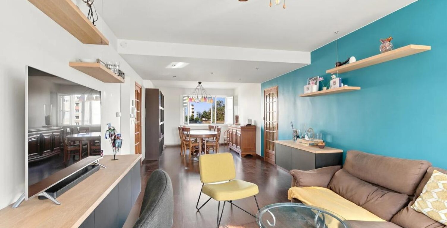 Appartement de 4 pièces de 97 m² à Saint-Priest — photo 1