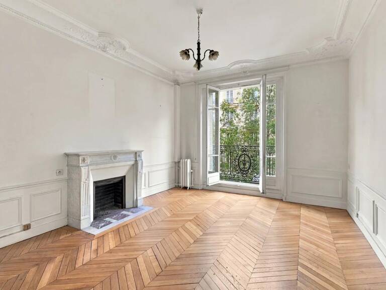 Appartement de 4 pièces de 99 m² à Paris — photo 1