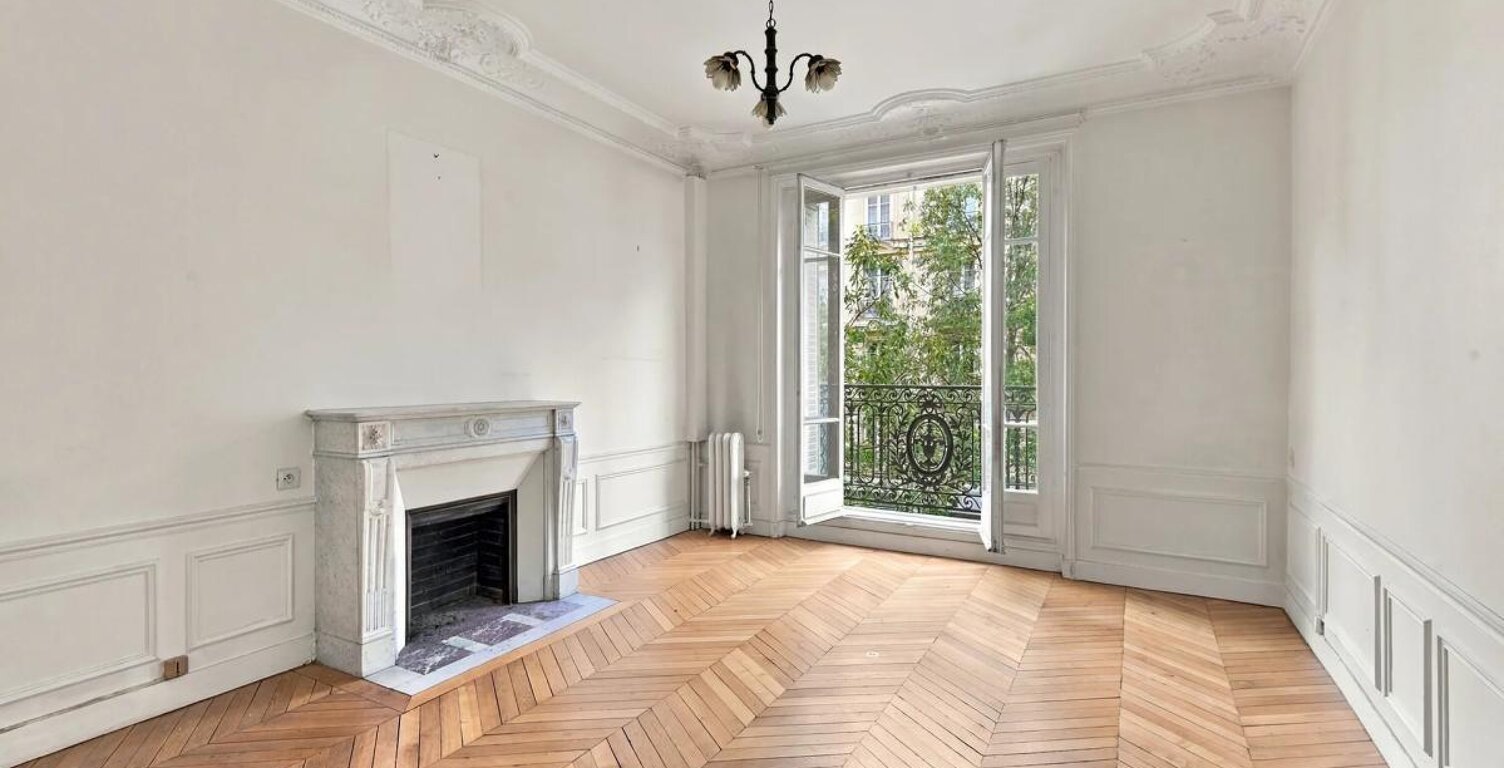 Appartement de 4 pièces de 99 m² à Paris — photo 1