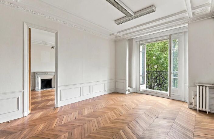Appartement de 4 pièces de 99 m² à Paris — photo 3