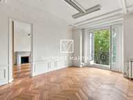 Appartement de 4 pièces de 99 m² à Paris — photo 3