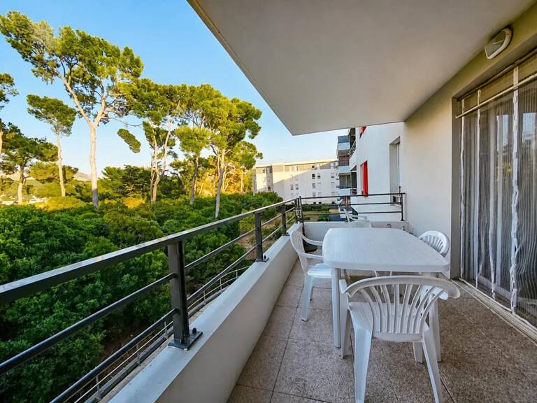Appartement 2 pièces de 43 m² situé à Marseille — photo 1