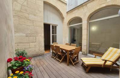 BORDEAUX – APPARTEMENT T3 - 74 M² - PATIO AU CŒUR DE L’APPARTEMENT — photo du bien