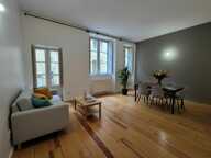 BORDEAUX – APPARTEMENT T3 - 74 M² - PATIO AU CŒUR DE L’APPARTEMENT — photo 3