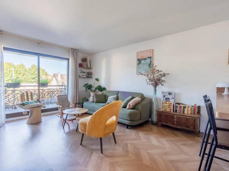 Appartement T3 de 63 m² 2 chambres/2 balcons/1 parking/1 cave — photo 1