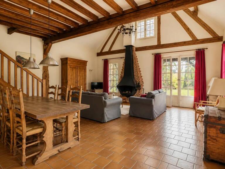 Maison de 8 pièces de 168 m² à La Ferté-Beauharnais — photo 1