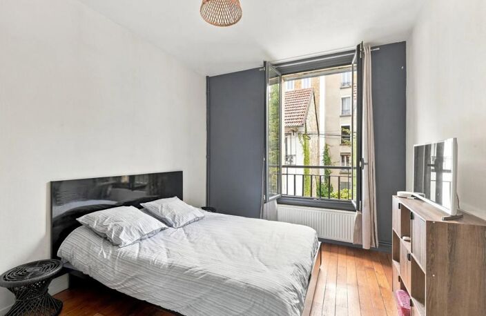 Maison de 5 pièces de 104 m² à Saint-Denis — photo 5