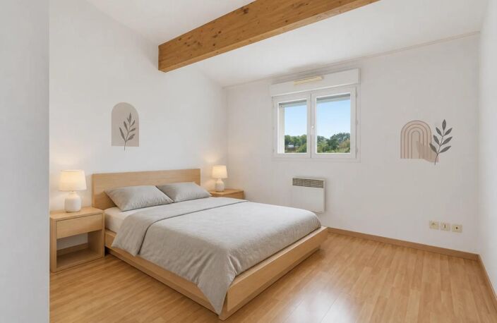 Maison de 4 pièces de 77 m² à Carbon-Blanc — photo 5