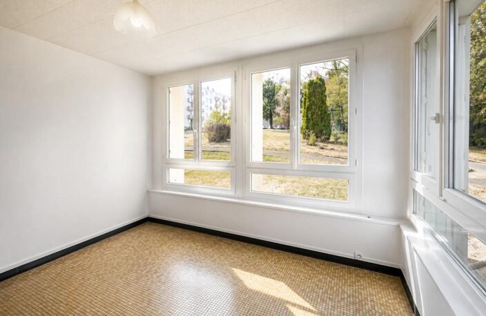 Appartement T3 - 71 m2 - La Ferté-Bernard — photo 3