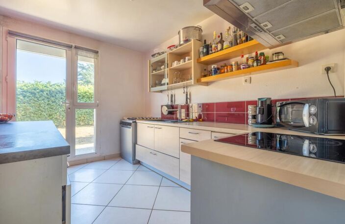Appartement T3 de 73 m² à Évry-Courcouronnes — photo 5