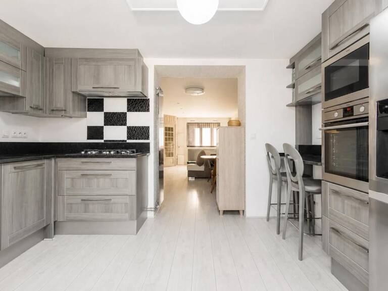 Maison de 4 pièces d'environ 76 m² à Croix — photo 1