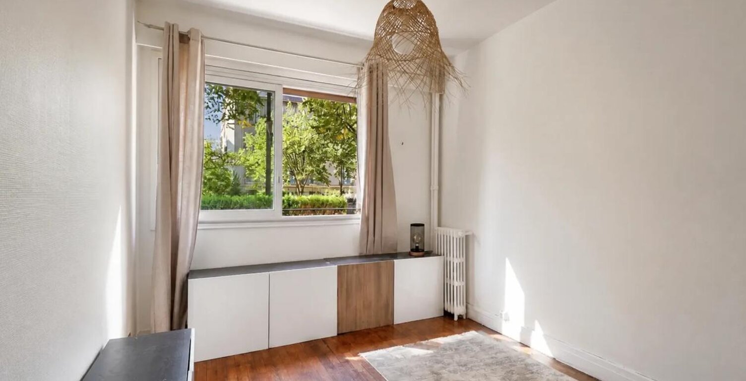 Studio de 1 pièce de 14 m² à Paris 16ème — photo 1