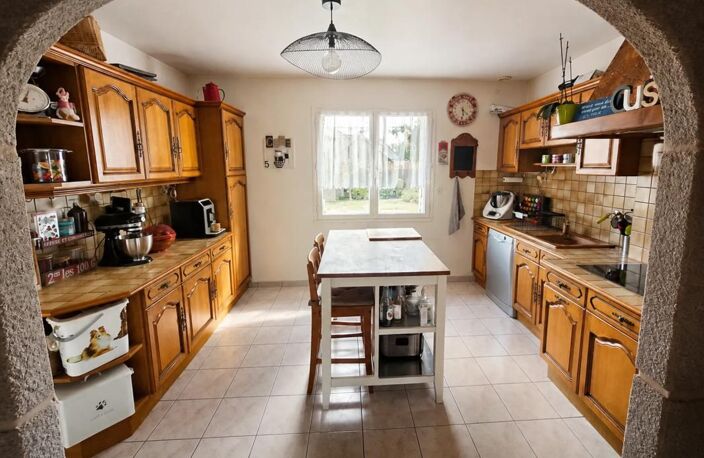 Maison de 6 pièces de 163 m² à Saint-Carreuc — photo 5