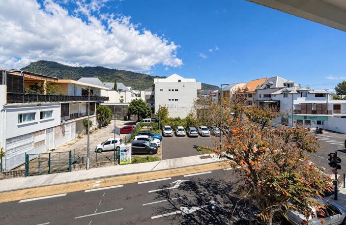 T2 SAINT DENIS (A PROXIMITE DU JARDIN DE L'ÉTAT) - Idéal investisseur — photo 2