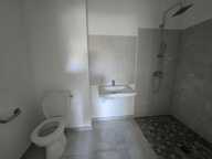 TAMPON - LOCAL / BUREAU DE 121M² — photo 3