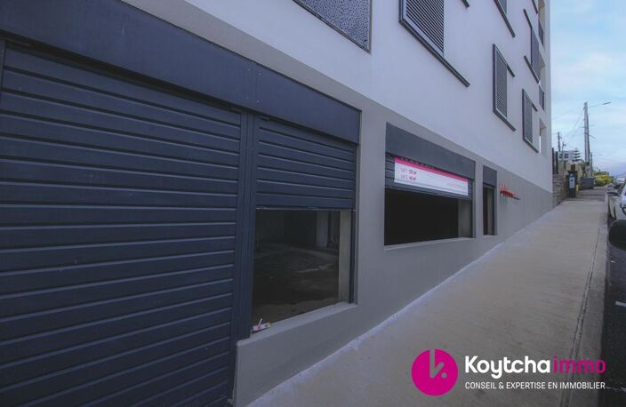 TAMPON - LOCAL / BUREAU DE 121M² — photo 4