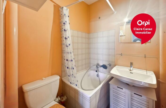 Appartement À Vendre — photo 2