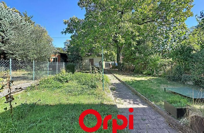 EXCLUSIVITÉ ORPI - Maison de charme de 1925 avec fort potentiel – 81 m² – Terrain 367 m² – Environnement calme et prisé — photo 3