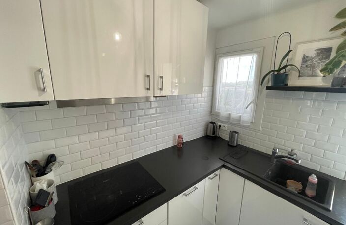 A VENDRE LA SEYNE SUR MER 83500 QUARTIER MAR-VIVO APPARTEMENT 4 PIECES 2 CHAMBRES DERNIER ETAGE — photo 2