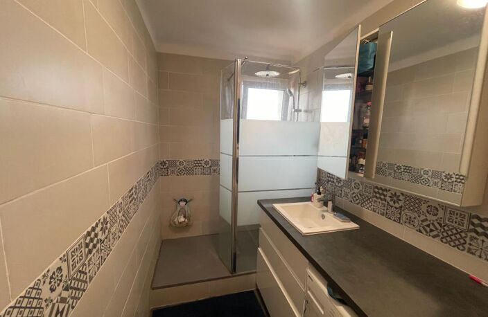 A VENDRE LA SEYNE SUR MER 83500 QUARTIER MAR-VIVO APPARTEMENT 4 PIECES 2 CHAMBRES DERNIER ETAGE — photo 5