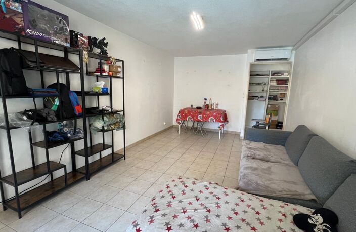 APPARTEMENT À LOUER  T3 VIDE AVEC BOX, BALCON TOULON PONT DU LAS - MUTATION 2 ANS — photo 2