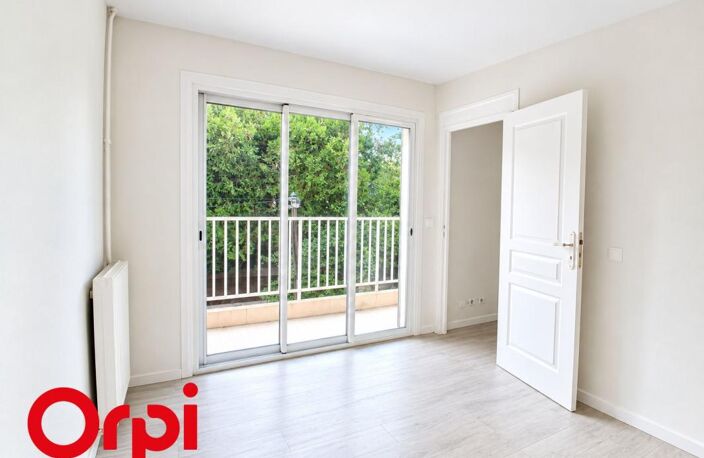 APPARTEMENT T2 AVEC GARAGE, CAVE ET LOCAL MOTO — photo 2