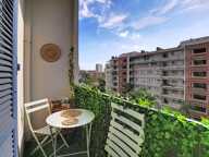Toulon Le port (83000) Studio 25m² refait a neuf avec balcon — photo 3
