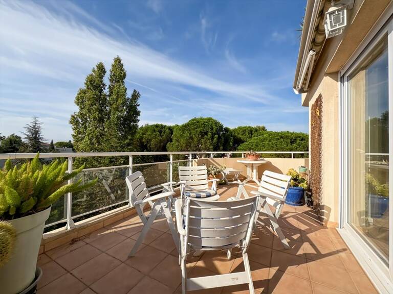 Appartement À Vendre T4 72M² TERRASSE DOUBLE GARAGE — photo 1