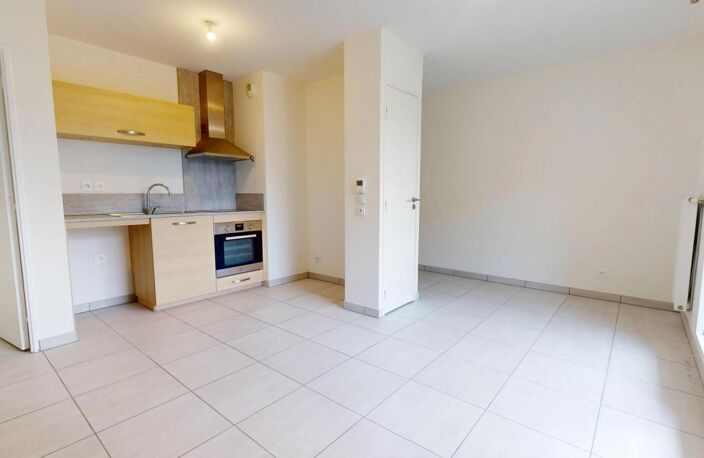 Appartement T2 récent À Vendre — photo 2