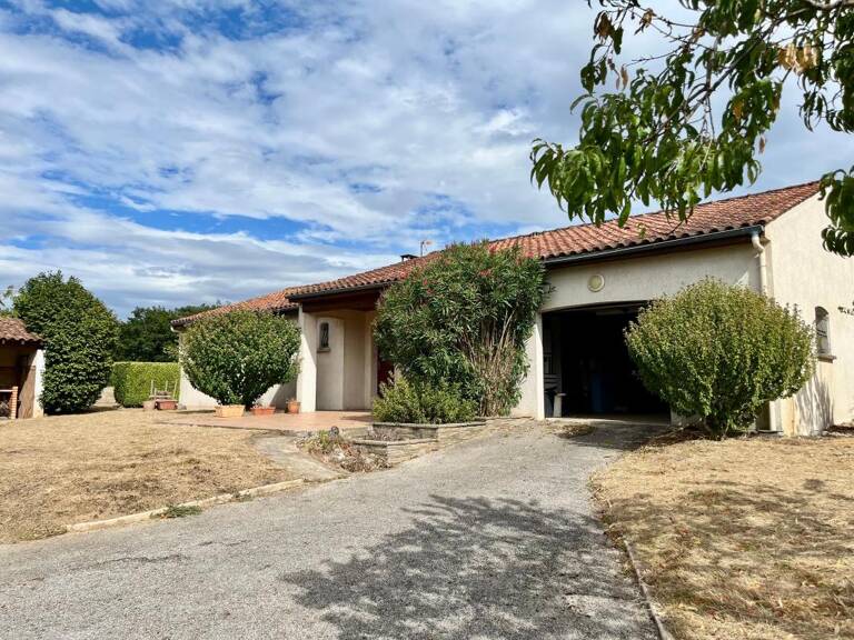 Maison À Vendre — photo 1