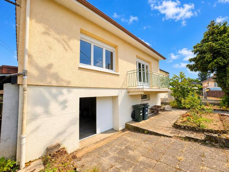   RILHAC-RANCON – Une maison familiale à réinventer, avec un vrai potentiel ! — photo 1