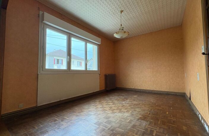   RILHAC-RANCON – Une maison familiale à réinventer, avec un vrai potentiel ! — photo 5