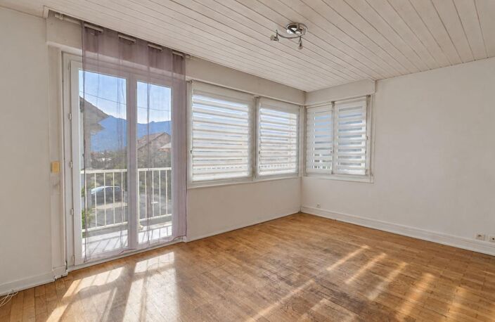 Appartement T4 lumineux de 82,88 m² avec garage à La Roche-sur-Foron — photo 5