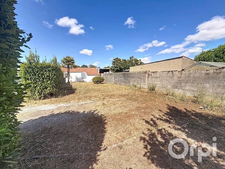 Terrain À Vendre — photo 1