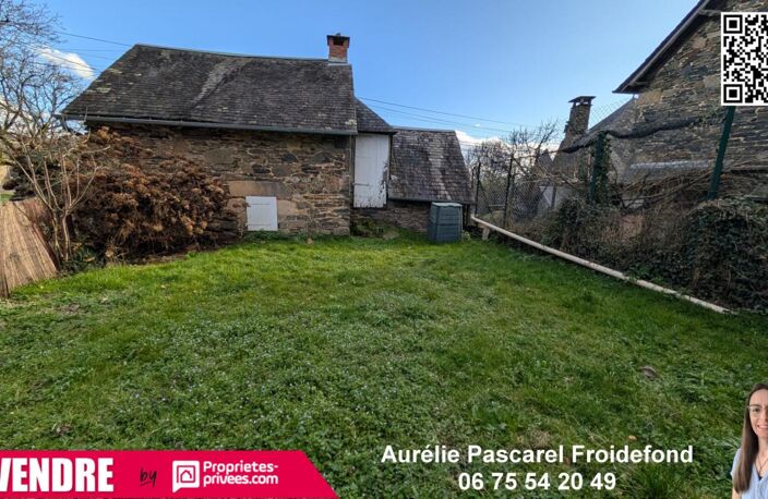 169 900 Euros - Exclusivité // Maison de village en pierre de pays de 90m² avec dépendances et Jardin -  à 10 min Brive - Malemort — photo 2
