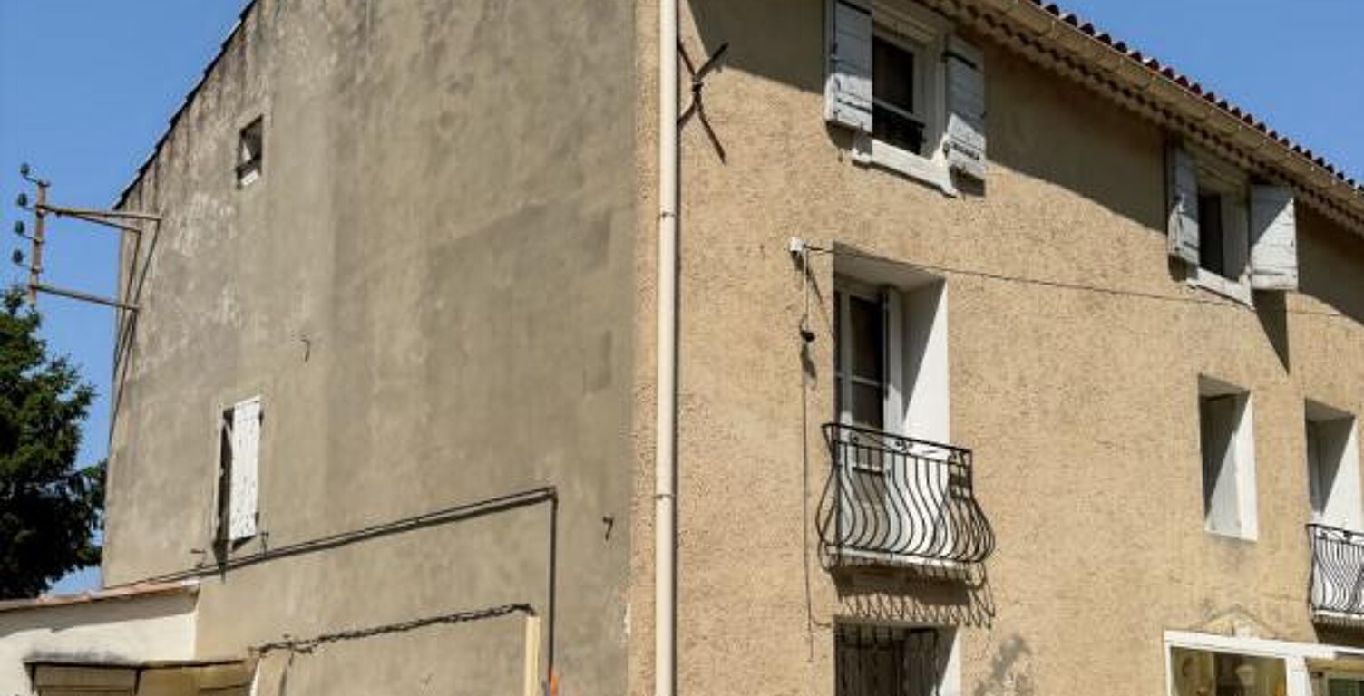 GRANDE MAISON A RENOVER 166 M2 PROCHE CENTRE VILLE — photo 1