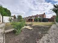 MAISON SEMI-MITOYENNE - 85 M² - 3 CHAMBRES - TERRAIN 412 M² - STATIONNEMENT PRIVATIF - ARMENTIERES — photo 2