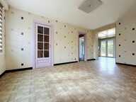 MAISON SEMI-MITOYENNE - 85 M² - 3 CHAMBRES - TERRAIN 412 M² - STATIONNEMENT PRIVATIF - ARMENTIERES — photo 3