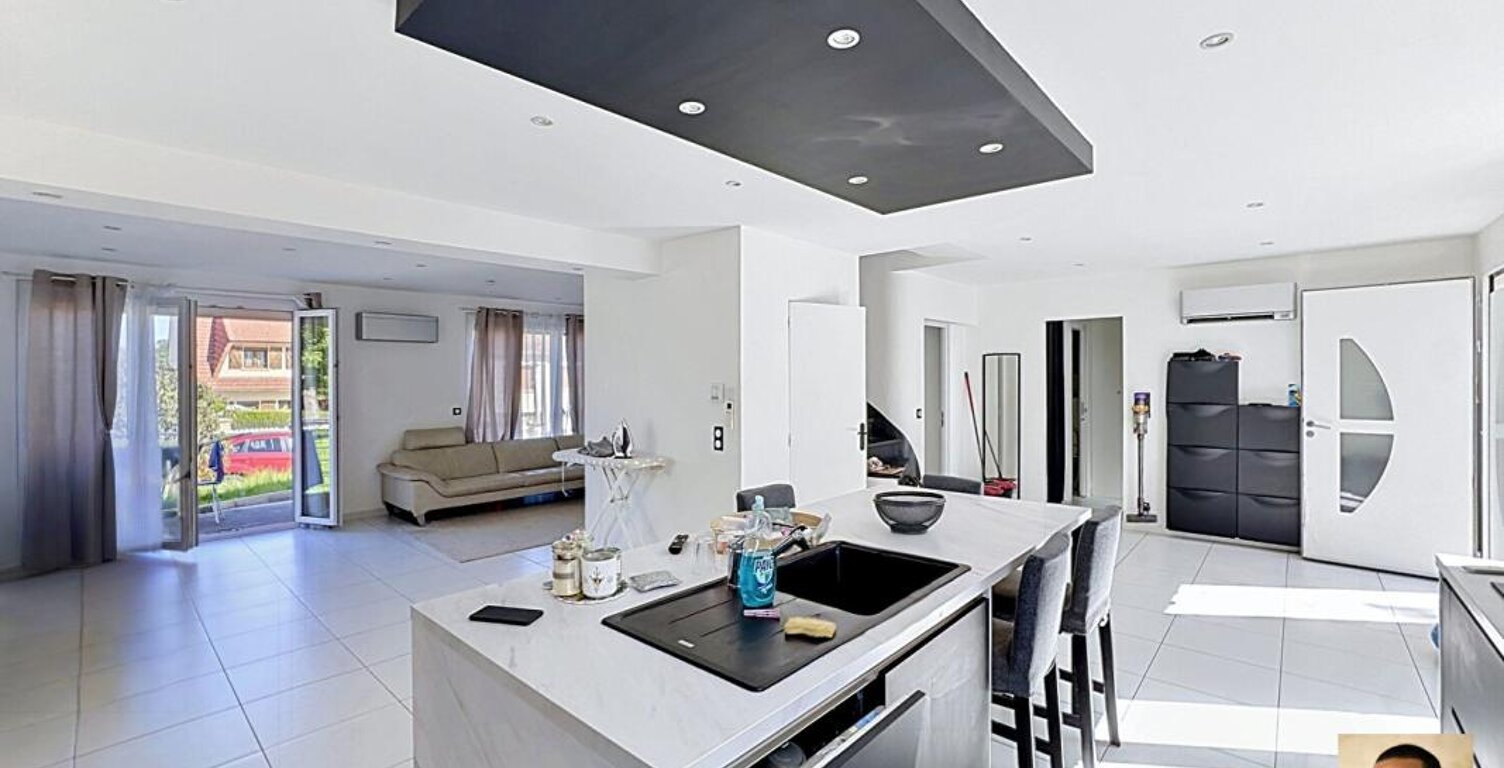 Maison Yerres 6 pièce(s) 120 m2 totalement rénovée — photo 1