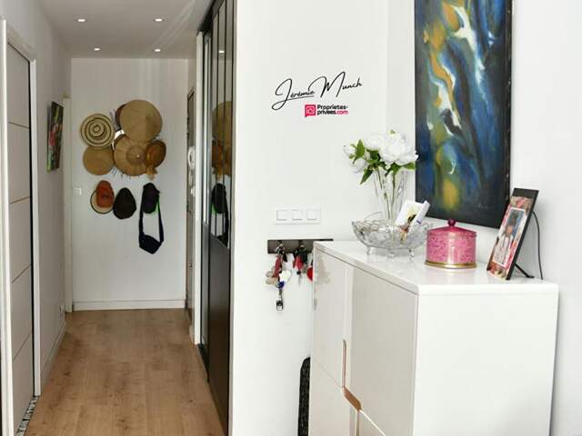 Appartement Vue mer, 2 pièces 54 m2 Env - Côte d'Azur — photo du bien
